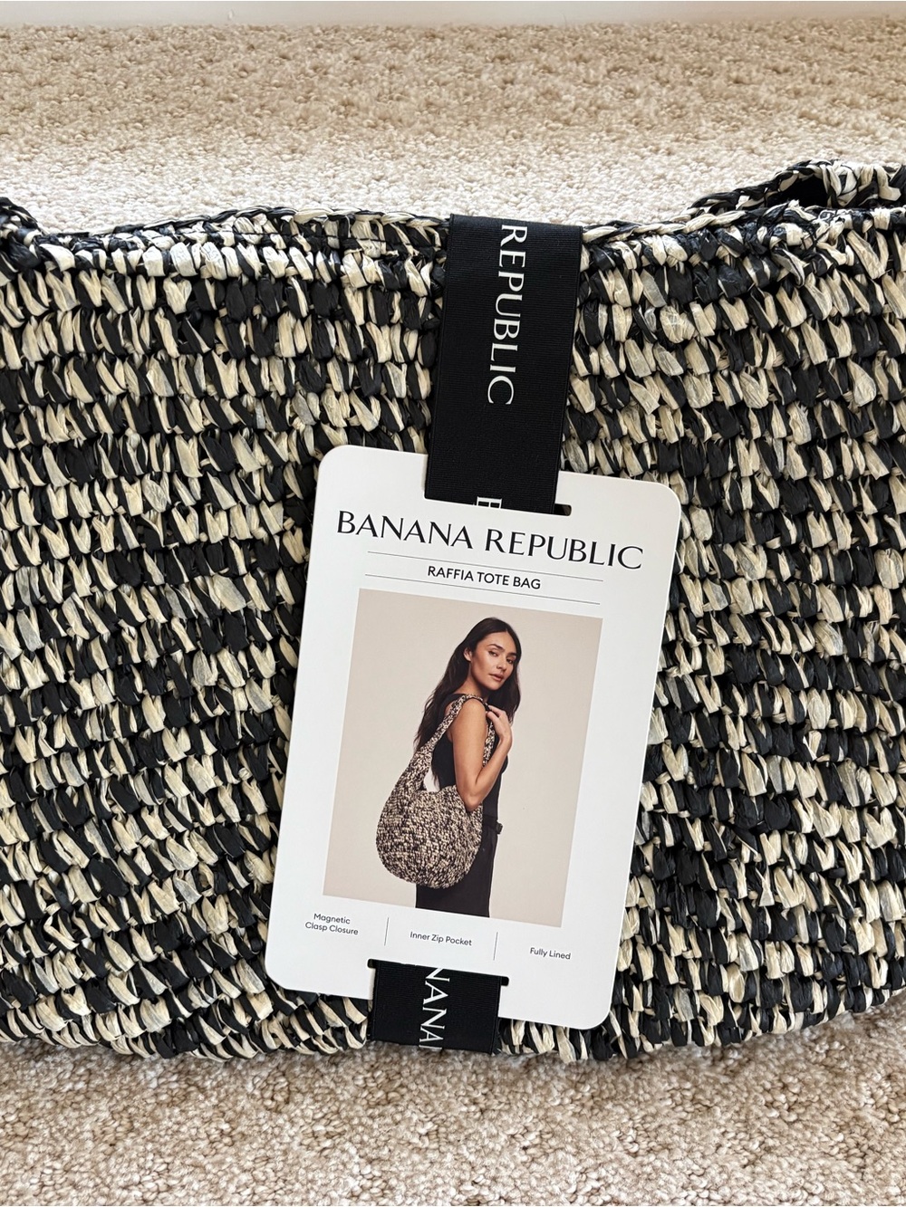 NWT Banana Republic Black & Cream Woven Tote Bag - Picture 4 of 4
